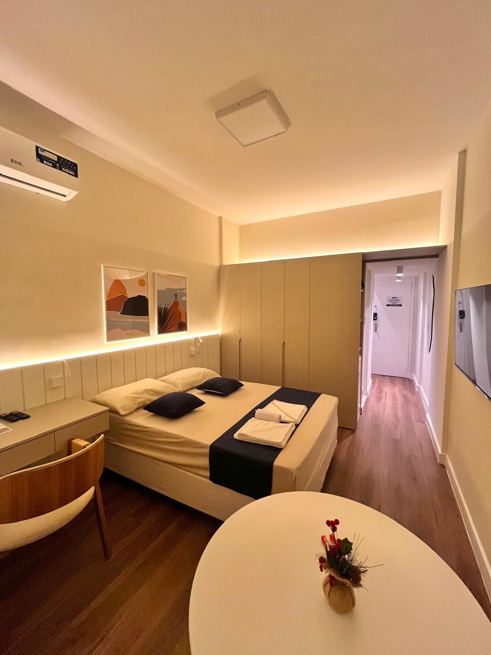 Renovated studio in Botafogo — ideal for living or Airbnb investment